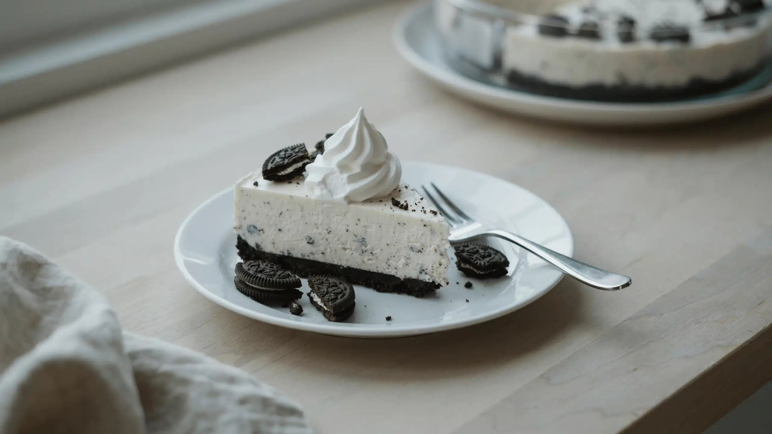 No‑Bake Oreo Cheesecake: Easy 5‑Ingredient Dessert (No Oven)